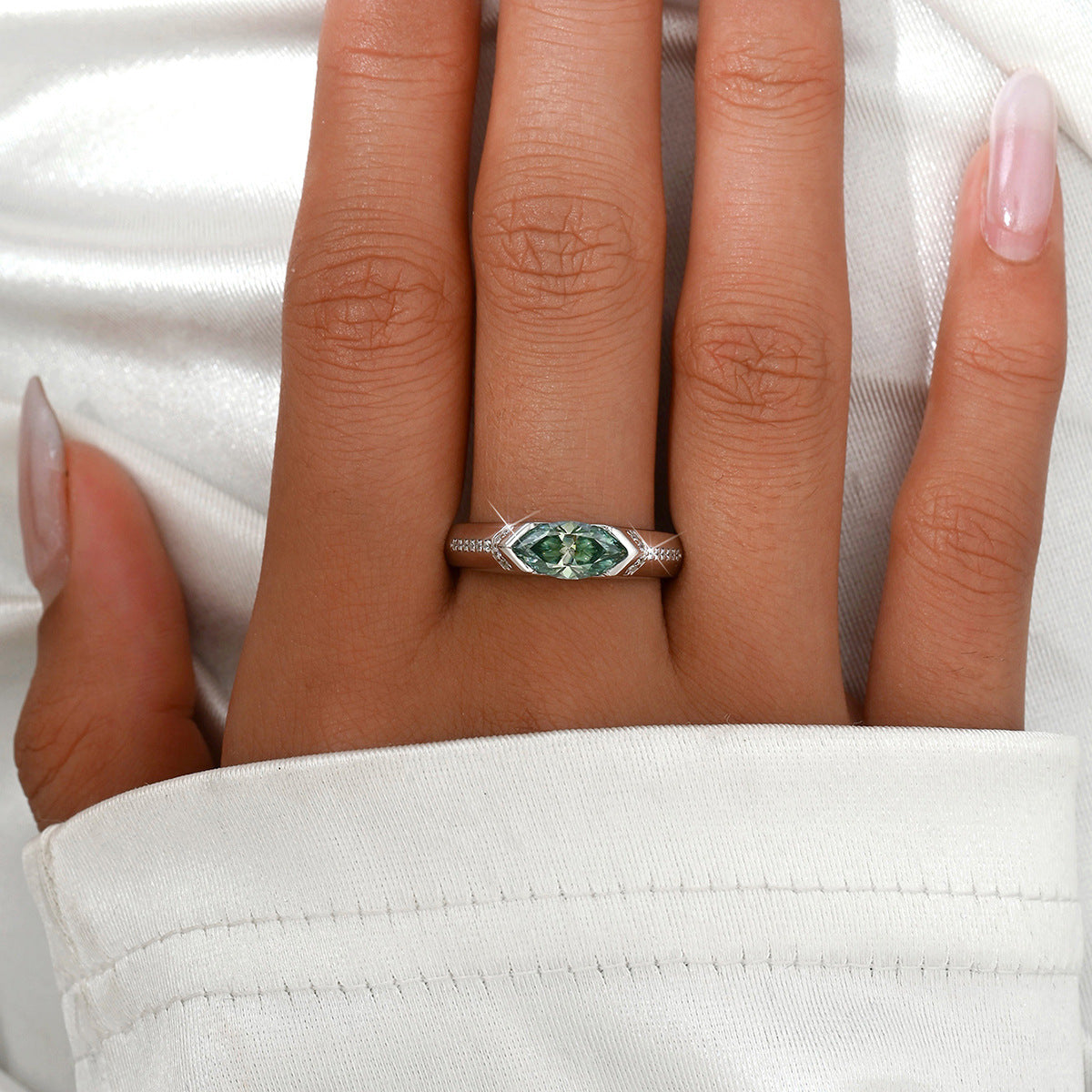 Green Marquise Ring – 925 sterling silver ring with a 1ct green marquise-cut moissanite, view 4